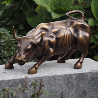 Bronzefigur "Wall Street Bulle"*