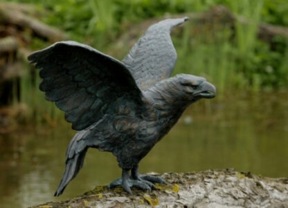 Bronzeskulptur Steinadler*