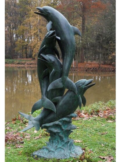 Brunnen Delfine aus Bronze als Wasserspiel*