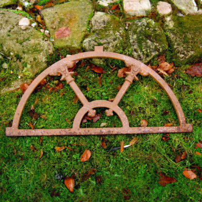 Eisenfenster Gartenmauer, Sprossenfenster, Stallfenster, Fenster Roje medi*