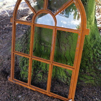 Eisenfenster als Antik-Fenster für Gartenmauer m Bogen, Stallfenster westfälisch*
