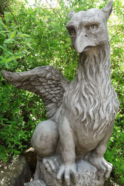 Gartenfigur Drache "GRANGER", Steinguss, © by Fiona Scott - Original von Vidr...*