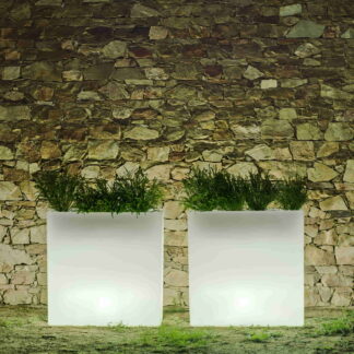 Pflanzkasten und Gartenbeleuchtung 80x80x32cm*