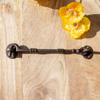 Verschluss-Haken für Stalltür, Kajüt-Haken, Windhaken |Eisen, braun|H3,5xB22,5cm*