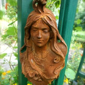 Wand/Garten Dekoration Jugendstil -schöner Eisen Frauenkopf der Jahrhundertwende*