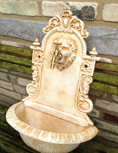 Wandbrunnen mediterran Löwe, Wasserbecken Italienisch, Gartenbrunnen Zapfstelle*